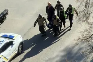 تیراندازی و گروگان‌گیری در پایتخت اوکراین چند کشته بجا گذاشت