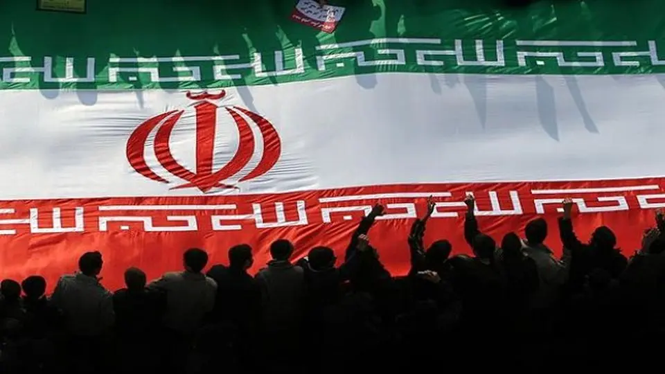 ایران و ‌مسئولیت ایرانی‌بودن
