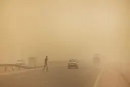 گرد و خاک و توفان شدید در جاده تهران-قزوین/ ویدئو