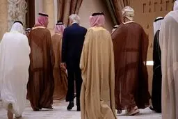 ادعای جنجالی ترامپ: ۵.۱ تریلیون دلار سرمایه از سفر به غرب آسیا آوردم