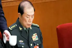 پاکسازی حلقه نظامیان «شی»