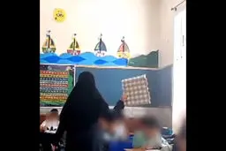 بادبزن عجیب معلم کاشانی  در پی گرمای بالا و قطعی برق/ ویدیو