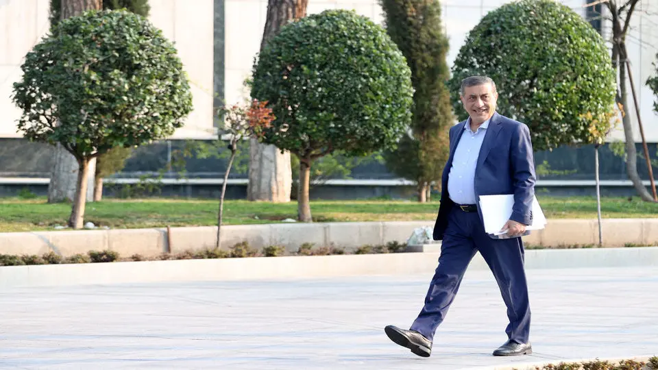 واکنش عجیب معاون پزشکیان به سوالی درباره زمان رفع فیلترینگ