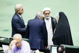 توپ شفافیت در زمین بهارستان
