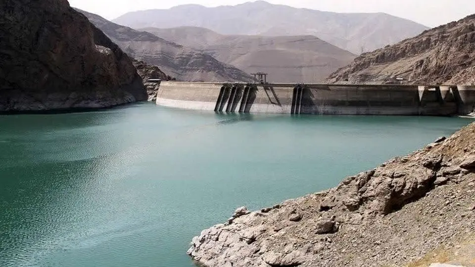 وضعیت منابع آبی تهران بحرانی است/ کاهش ۱۷ درصدی آب سدها
