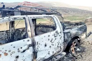 یک خودروی امدادونجات هلال‌احمر در سپیدان هدف حمله دشمن قرار گرفت