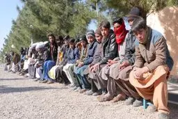توقف اخراج دسته‌جمعی کودکان افغانستانی بدون همراه