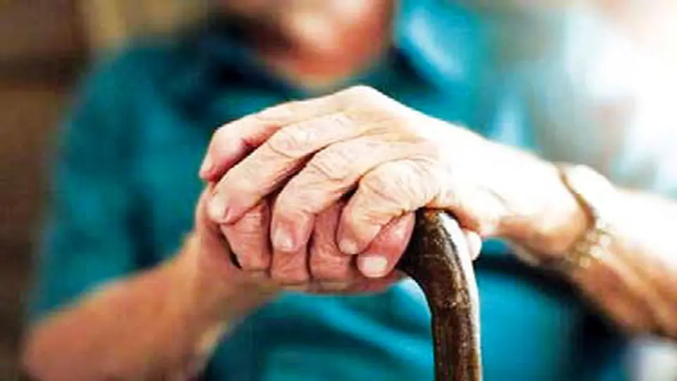 تراژدی سالمندى