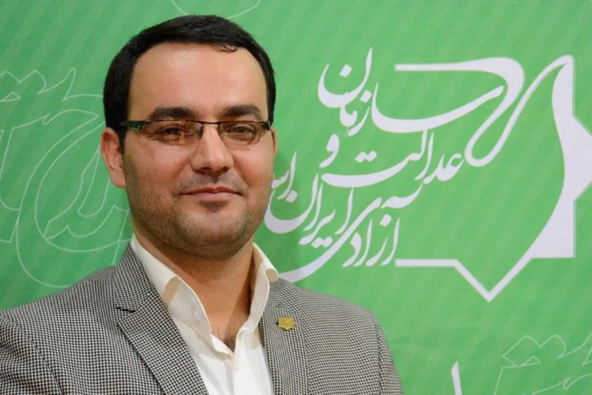 مهدی مقدری از زندان مرکزی اصفهان آزاد شد
