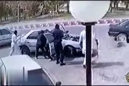 لحظه وحشتناک آدم‌ربایی مسلحانه در زابل/ ویدئو

