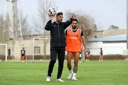 تکلیف بازیکنان خارجی لیگ برتر فوتبال نامشخص است