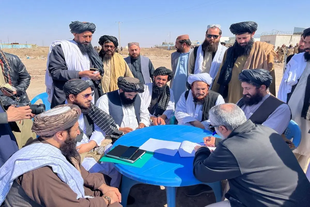 طالبان: حکم اعدام 200 مهاجر افغانستانی در ایران به حبس تبدیل شد

