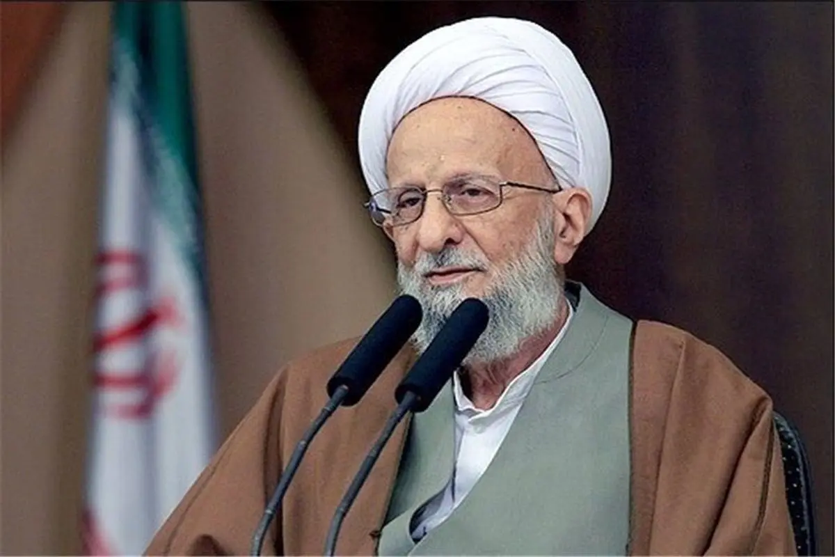 سند کیهان برای اثبات اعتقاد مصباح یزدی به رای مردم: او در رفراندوم جمهوری اسلامی شرکت کرد؛ از او عکس هم گرفتند، اما گم شده

