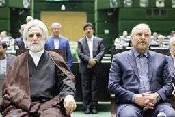 غیرعلنی‌های 2 قوه
