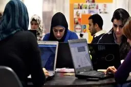 ورود زنان به اقتصاد عربستان آمار بیکاری را نصف کرد