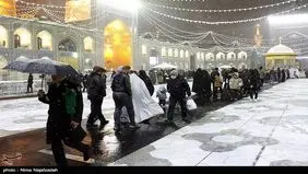 ساخت آدم‌برفی در حرم امام رضا + عکس
