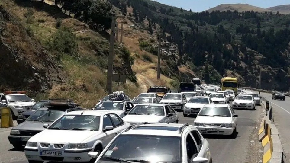 آخرین خبر از وضعیت ترافیک جاده کرج-چالوس/ترافیک سنگین در جاده کرج - چالوس