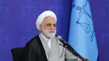 باید مسائلی که به اعتماد مردم به نظام خدشه وارد کرده را جبران کنیم