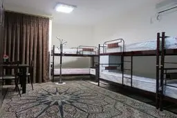 تخلیه خوابگاه و درمان دانشجویان مجروح