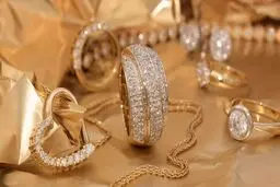 آخرین قیمت طلا و قیمت سکه؛ شب چهارشنبه ۱۴ خرداد ۱۴۰۳/ پرش دوباره قیمت طلا
