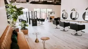 برای مراسم عروسی به کدام سالن زیبایی تهران مراجعه کنیم؟