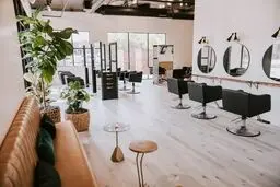 برای مراسم عروسی به کدام سالن زیبایی تهران مراجعه کنیم؟