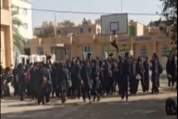 ماجرا مدرسه «۲۲ بهمن» چیست؟/ منبع محلی در اصفهان: یک دانش‌آموز پایه دوازدهم بازداشت شده و از آن بی‌خبرند/ مقامات آموزش و پرورش اصفهان: ساختگی است