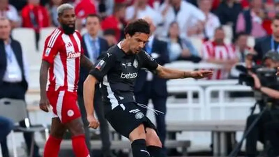 هافبک دفاعی جدید به پرسپولیس می آید
