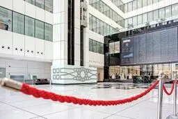 تحلیل بازار سرمایه/ بازار سهام دست به عصا شد