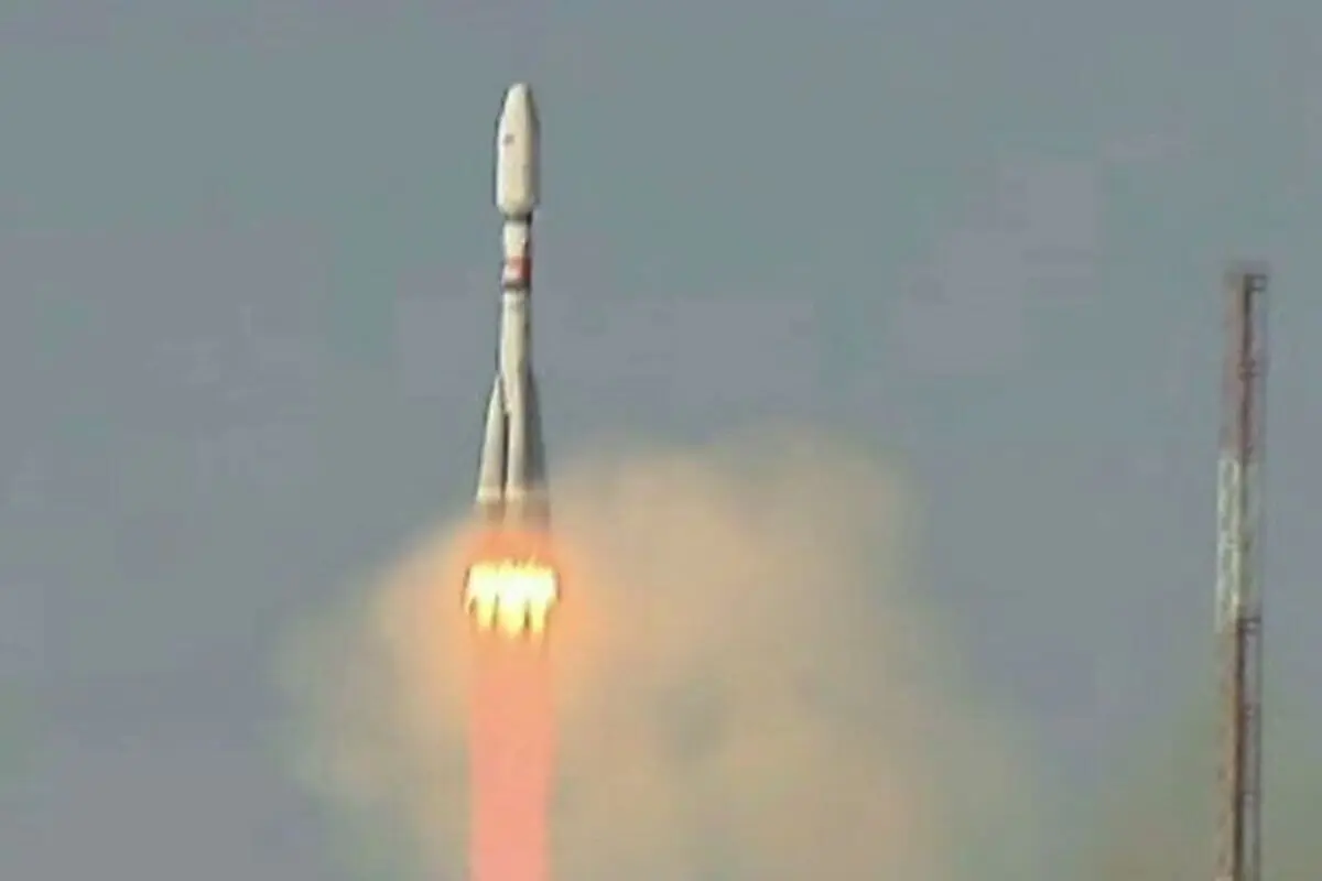 Iran launches indigenous Pars 1 satellite to space