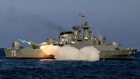 دریادار ایرانی: آمادگی‌ نداجا متناسب با تهدیدات افزایش می‌یابد

