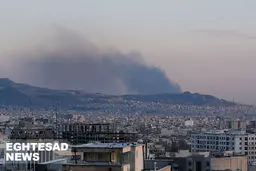 آتش‌سوزی انبار بزرگ پلاستیک در جاده خاوران