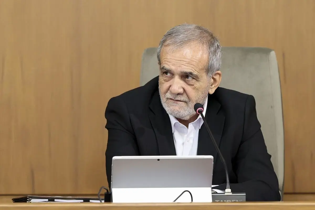 پزشکیان: مدرسه نقطه آغاز ساختن ایران قدرتمند است