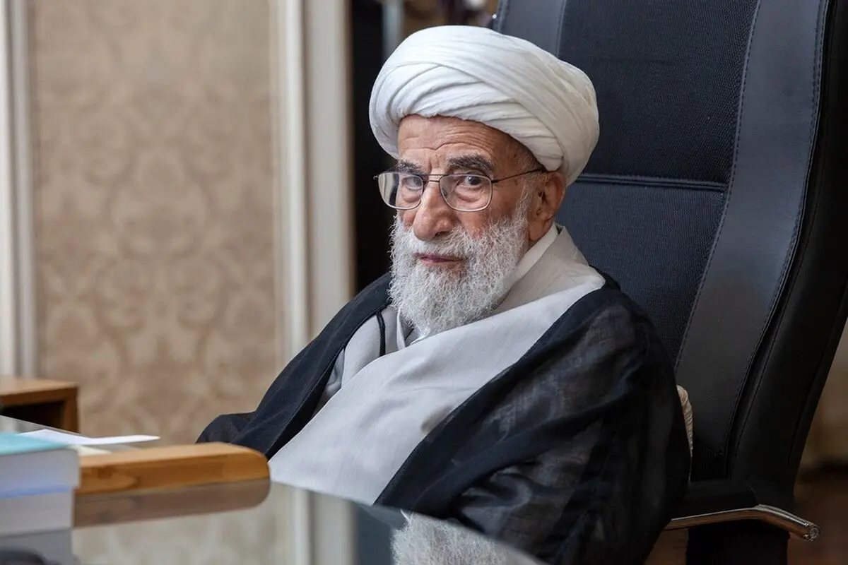 انتقادعبدی به ابقای آیت الله جنتی در شورای نگهبان/ تکرار چهره ها نشانه انسداد سیاسی است