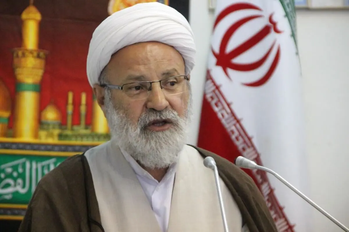 امام جمعه خلخال:بعد از پیروزی انقلاب اسلامی مسئولان بیشتر شعار دادند