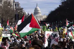 ترامپ بودجه اضطراری ایالات حامی فلسطین را قطع می کند