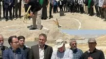 کلنگ گازرسانی به روستای سرتنگ زعفرانی مهران به زمین زده شد

