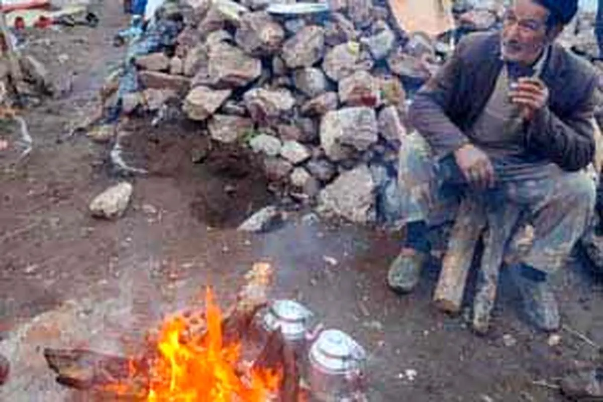 مردمی خوددار و صادق

