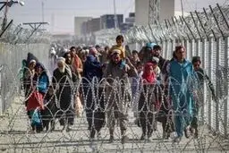 اولین واکنش وزیر کشور به ممنوعیت ورود اتباع افغان به 16 استان کشور

