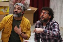 فیلم ناجورها هم قاچاق شد