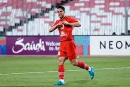 ستاره تراکتور در آستانه عبور از مهاجم پرسپولیس