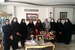 تقدیر از مادر و همسر مدافع سلامت و همسر یکی از کارکنان فداکار آبفای استان اصفهان