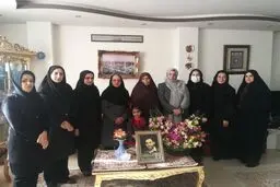 تقدیر از مادر و همسر مدافع سلامت و همسر یکی از کارکنان فداکار آبفای استان اصفهان