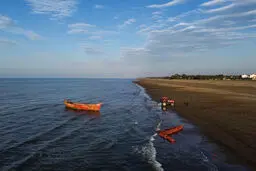 پیش بینی هوای مازندران و ساری؛ سه شنبه ۸ مهر ۱۴۰۴/ فعالیت های دریایی تعلیق شد