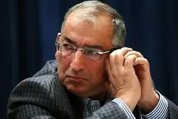 «زیباکلام» به یک سال حبس محکوم شد