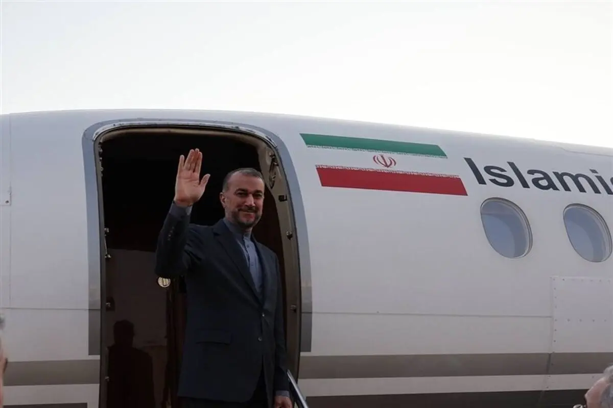 وزیر امور خارجه عازم پاکستان شد
