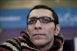 این بازیگر دو بار نقش رهبر انقلاب را بازی کرده است + عکس