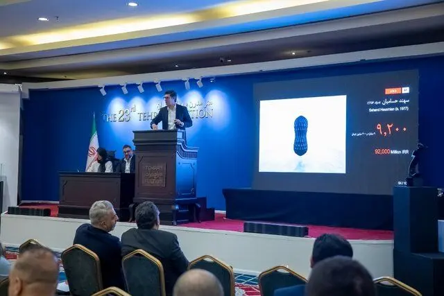 ۴۰ اثر میلیاردی و حسین زنده‌رودی گران‌ترین هنرمند شد