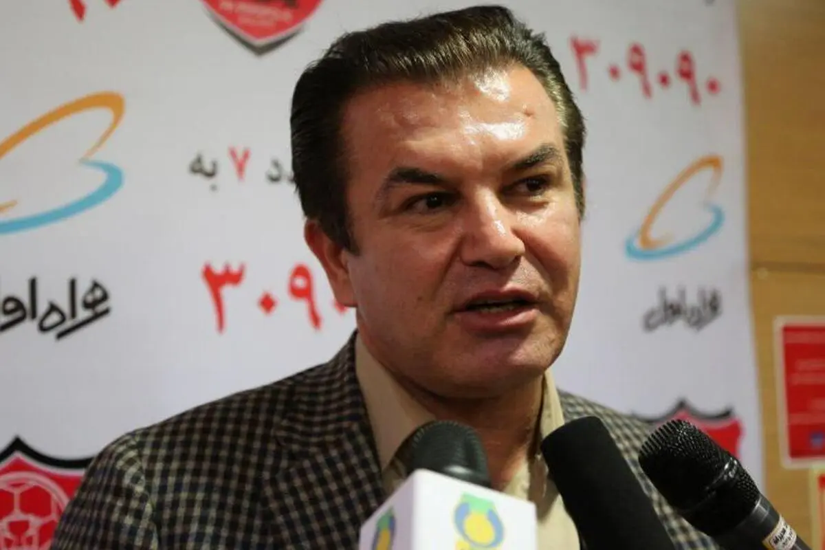 استیلی: باشگاه پرسپولیس دروغ می‌گوید