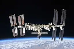 ۴ فضانورد راهی ماه شدند / ماموریت آرتمیس ۲ با موفقیت انجام شد؟
